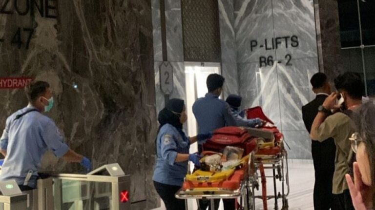 Sebuah lift di gedung Pakuwon Tower, Tebet, Jakarta Selatan
