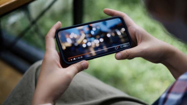 platform streaming legal,