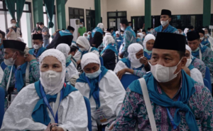 75 kelompok terbang (kloter) masih berada di Madinah untuk menjalanlan Arbain atau shalat fardlu dalam 40 kali