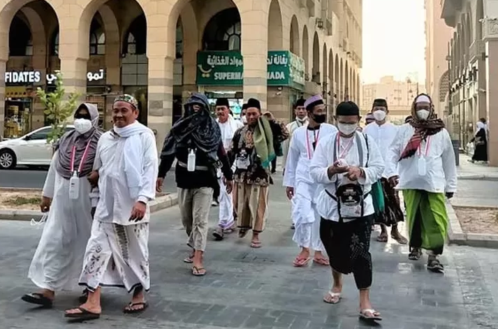 Ilustrasi Jamaah Haji di Madinah