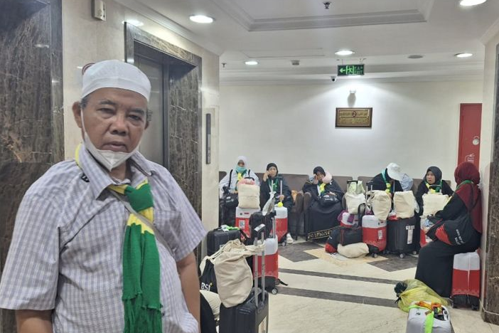 Dedeli Ahmad Sadili (61), warga Bandung