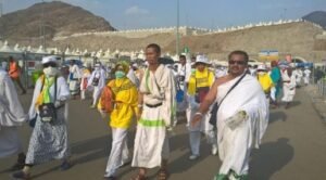 Iustrasi Jamaah Hai Pulang dari Mina