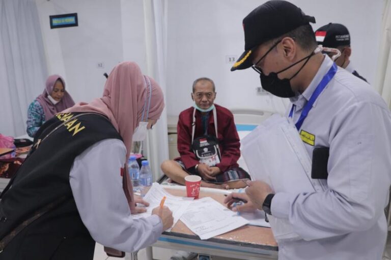 Antusiasme Tinggi! 14 Jamaah Bersiap Ramaikan Tanazul Awal Kepulangan Jamaah Haji yang Sakit lewat Evakuasi Tanazul