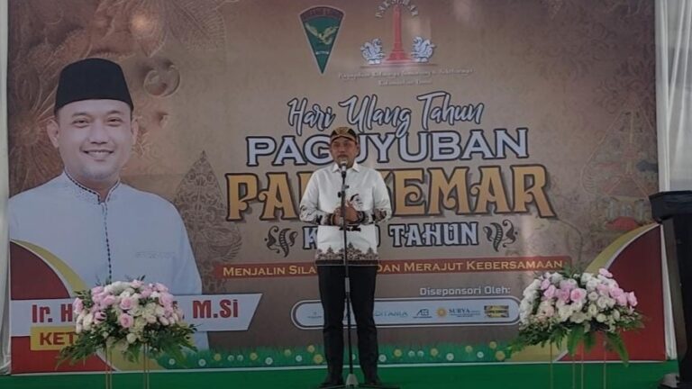 Seno Aji, Wakil Ketua DPRD Kaltim saat menghadiri Tasyakuran ke 29 Pak Semar