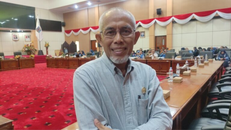 Adrofdita, Anggota DPRD Kota Bontang