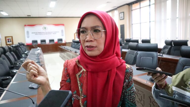 Puji Setyowati