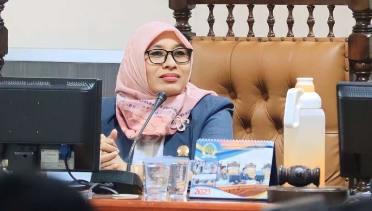 sujiati dprd