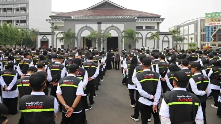 1.302 calon petugas haji dari berbagai daerah di Indonesia mengikuti seleksi. Seleksi PPIH