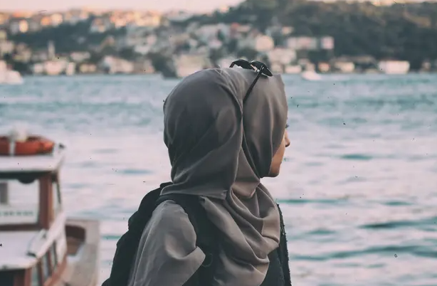 Ilustrasi Perempuan Muslimah