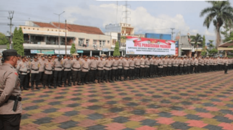 Apel Pergeseran Pasukan Satgas Operasi Mantap Praja Lodaya 2024