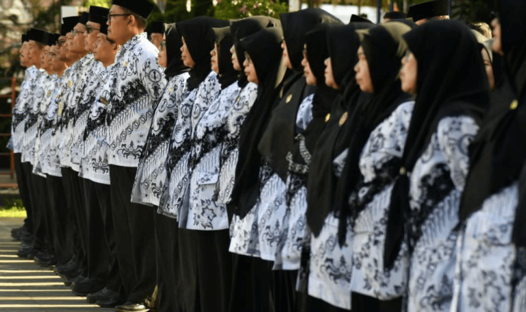 Guru ASN boleh mengajar swasta.