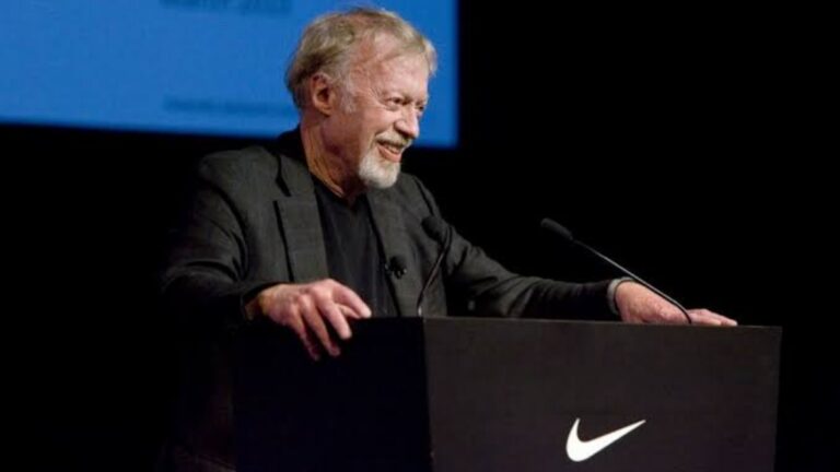 Pelajaran bisnis dari pendiri Nike Phil Knight