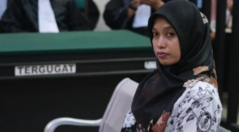 Supriani di kubu tergugat