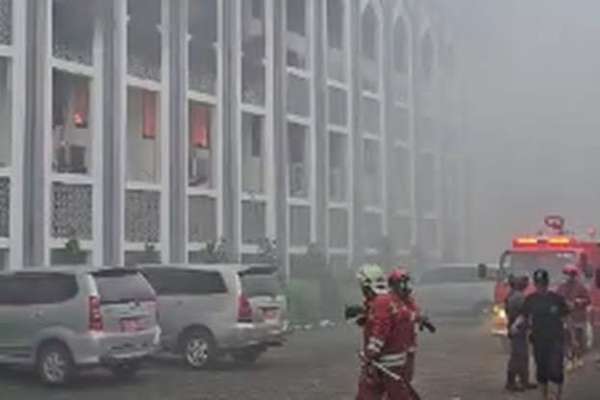 Dugaan Korsleting Kebakaran UIN Jakarta