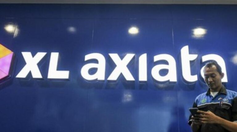 XL Axiata, Smartfren dan SmartTel merger hingga menghasilkan entitas baru bernama XLSmart