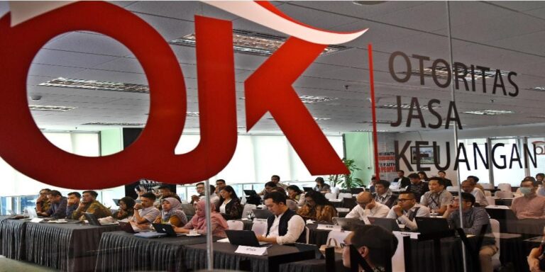 OJK tegaskan investasi saham bukan judi
