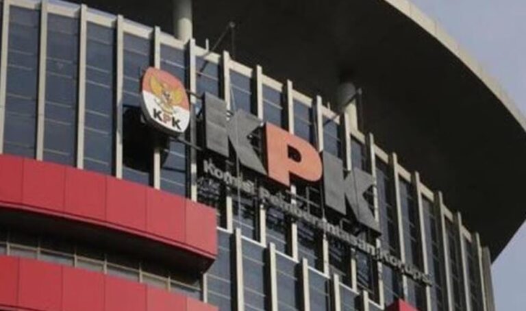KPK Berwenang Usut Korupsi Militer