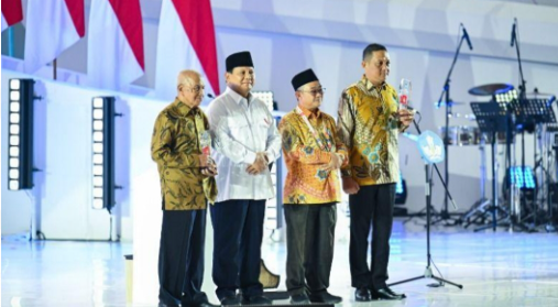Presiden Prabowo Subianto menghadiri puncak peringatan Hari Guru Nasional (28/11/2024) di Jakarta International Velodrome, Jakarta (.grdik)