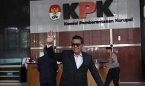 Hasto tersangka KPK