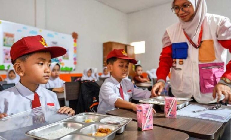 program makan bergizi gratis Indonesia