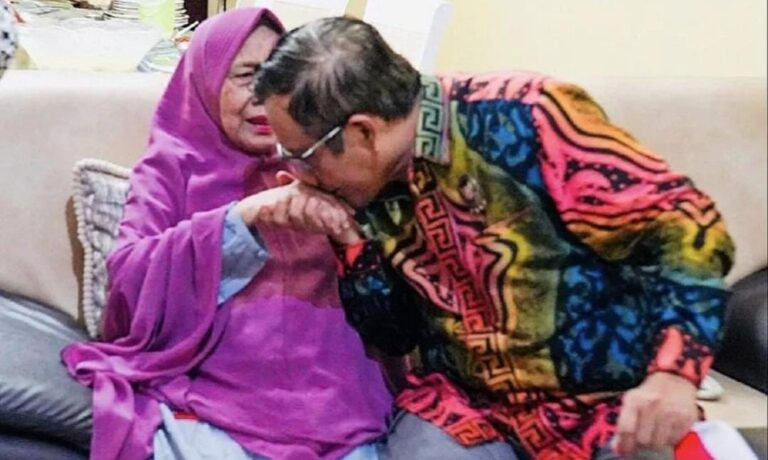 Ibu Mahfud MD wafat