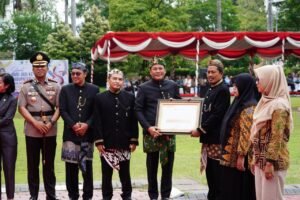 Upacara peringati Harjasda Ke -166 di Alun-alun