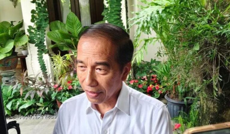 Jokowi Kritik Boikot Retret PDIP