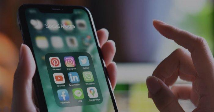 aturan larangan akun media sosial anak