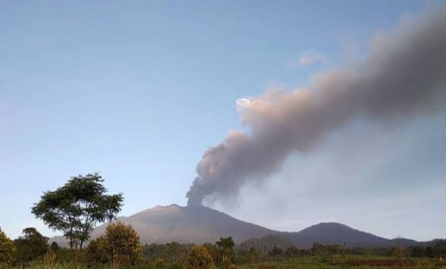 Gunung raung