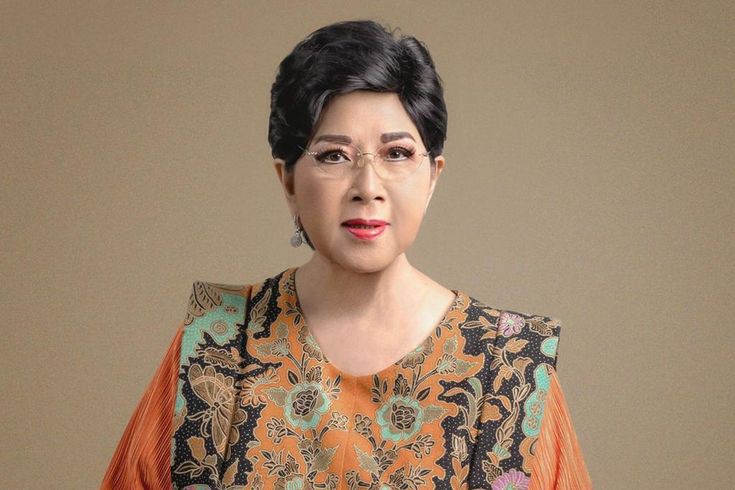Titiek puspa