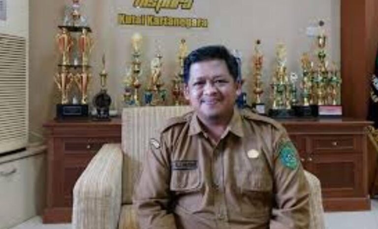 Kepala Dispora Kukar, Aji Ali Husni
