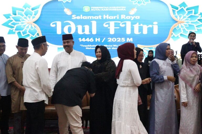 Halal Bihalal Bupati Kukar di Pendopo Odah Etam