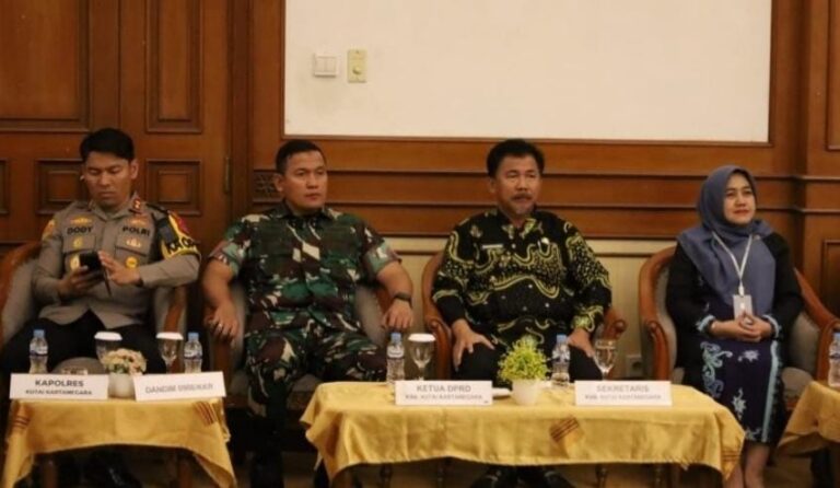 KPU Kukar tetapkan Aulia-Rendi sebagai pemenang PSU Pilkada 2024