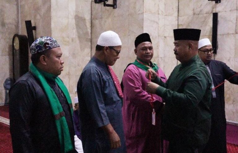 Bupati Kukar saat Resmikan Bimtek Juru Sembelih dan Kios Inflasi IDAMAN