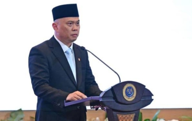 Menteri Perhubungan Dudy Purwagandhi