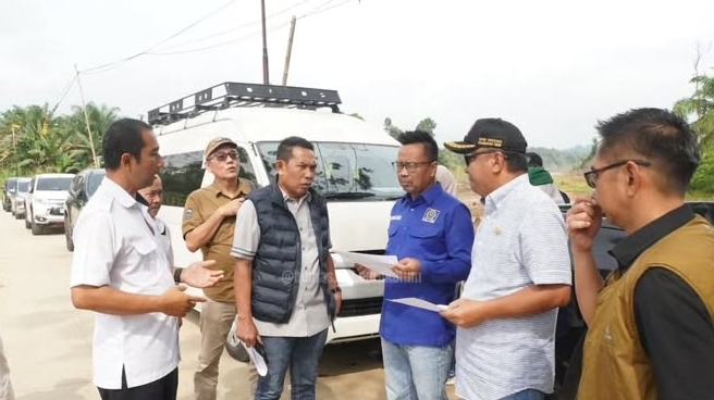 inspeksi Panitia Khusus (Pansus) Laporan Keterangan Pertanggungjawaban (LKPj) Gubernur Kalimantan Timur di sejumlah proyek strategis di Kutai Kartanegara (Kukar) dan Kota Bontang