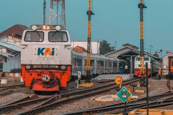 Kereta Api Indonesia (KAI)