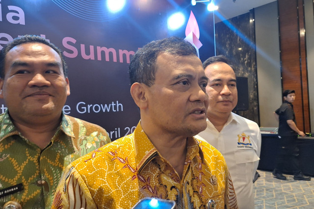 guberner jateng pastikan 10 ribu eks pekerja sritex