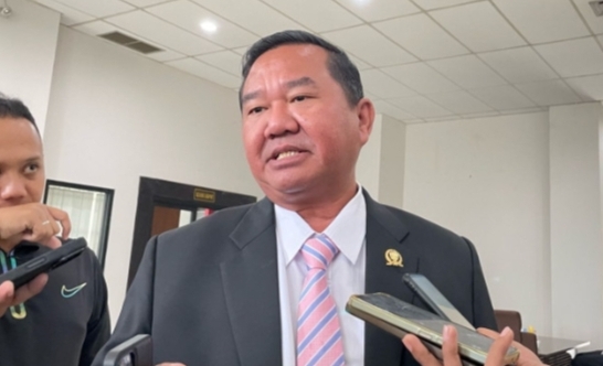 Wakil Ketua DPRD Kalimantan Timur, Ekti Imanuel