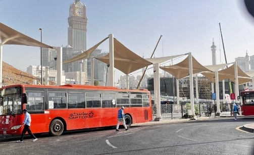 Haji Ramah Lansia 2025 Bimbingan Niat Ihram di Bus