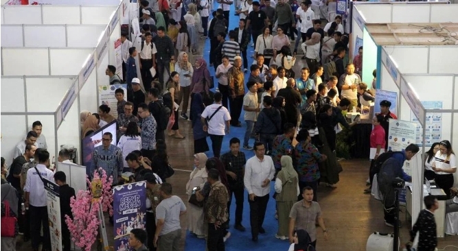 job fair yang digelar oleh Dinas Ketenagakerjaan Kabupaten Bekasi