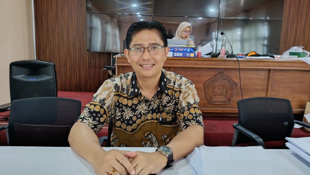 Yayat Hidayat, PJTU Universitas Terbuka