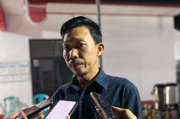 Kepala Desa Rapak Lambur