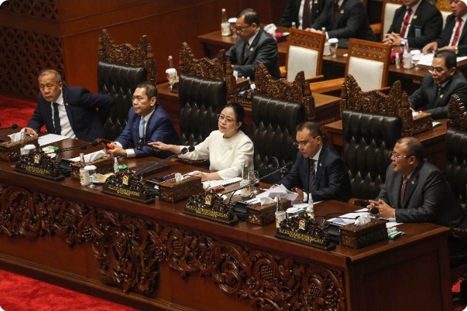 Rapat Paripurna ke-22 masa sidang III tahun 2024–2025