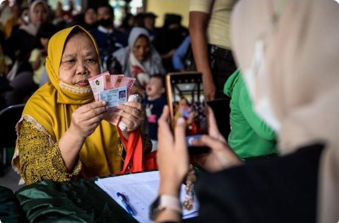 Uji Coba Bansos Digital di Banyuwangi 2025