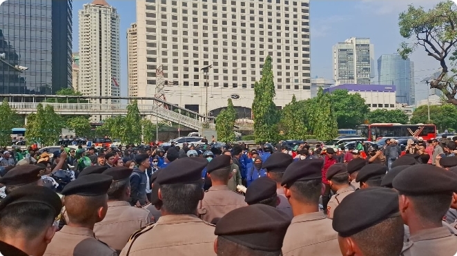 Mahasiswa mulai menyemut di Polda Metro Jaya