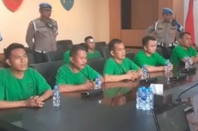 Tujuh anggota Brimob Polda Metro Jaya diperiksa Divisi Propam terkait tewasnya pengemudi ojol di Jakpus