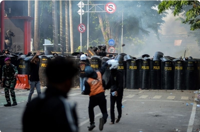 Dalang Demo 25–31 Agustus 2025 dan Kegagalan Polri.