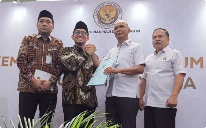 Wakil Menteri Haji dan Umrah Dahnil Anzar Simanjuntak dan Jaksa Muda Bidang Inteligen Reda Manthovani
