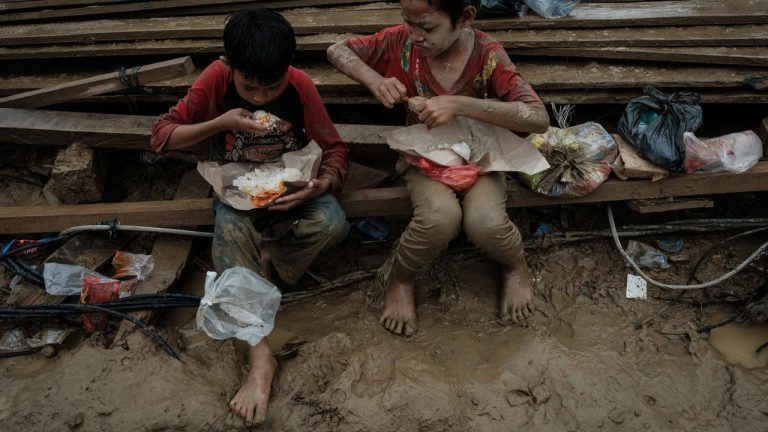 Bupati Aceh Utara Pertanyakan Absennya Presiden Saat Banjir